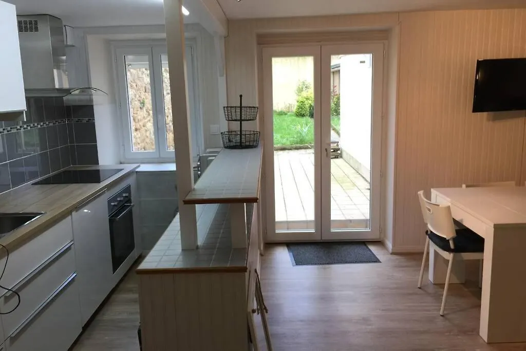 Apartment Ideal-A 1 Mn Plage/Sillon -Jardin Prive- 1/6 Pers Saint-Malo