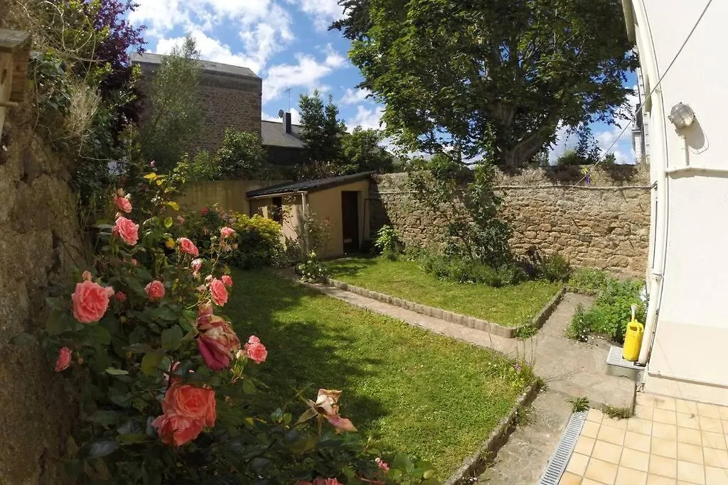 Ideal - Plage, Jardin & Jacuzzi, Proche Plage Et Thalasso - 1 A 6 Personnes Saint-Malo France